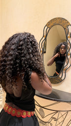 Welly Signature, perruque glueless Kinky Straight en Raw Hair, Hairline Signature 4C, rendu naturel et indétectable